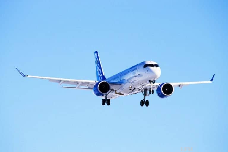 Bombardier CS300 bekommt Musterzulassung in Europa