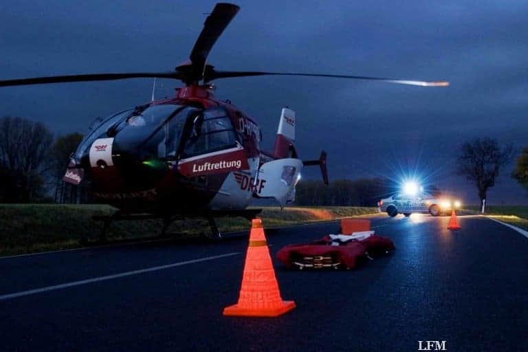 Rettungsflieger zum Fahren bei Dämmerung