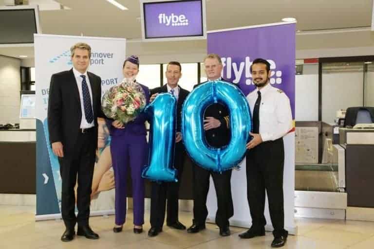 Jubiläum von Flybe mit Rabatt auf Tickets ab Hannover
