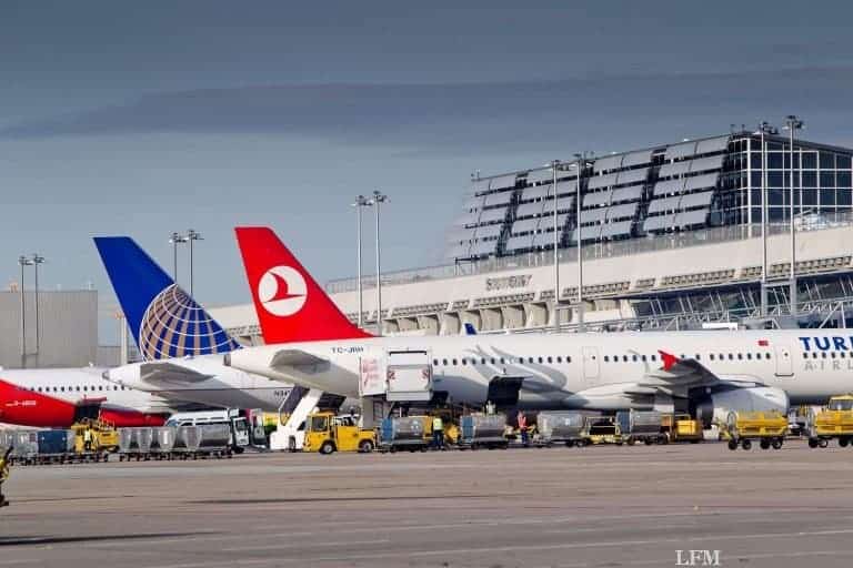 Stuttgart mit weniger Flügen – dafür Vueling und Hop!