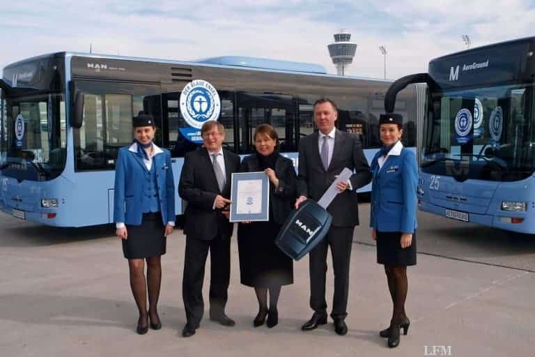 Neue MAN-Busse für Passage am Flughafen München