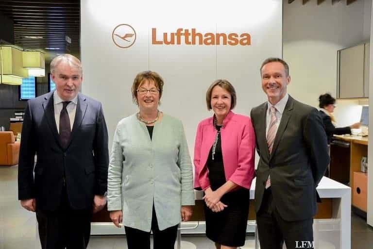 Brigitte Zypries macht ersten Besuch beim Hub der Lufthansa