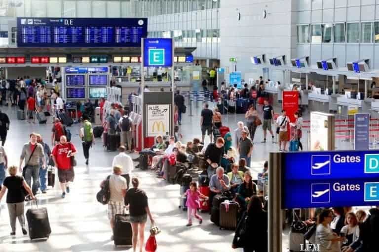 Ferienbeginn am Fraport im Blick behalten