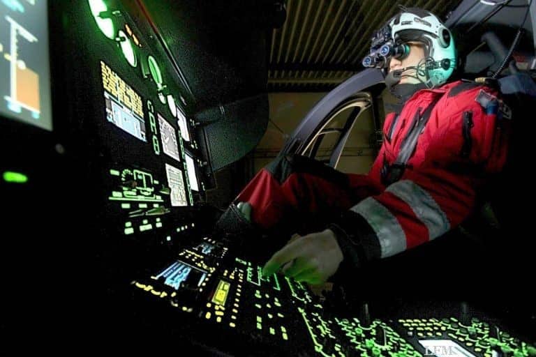 Rendsburger Luftretter jetzt mit Nachtsichtbrillen