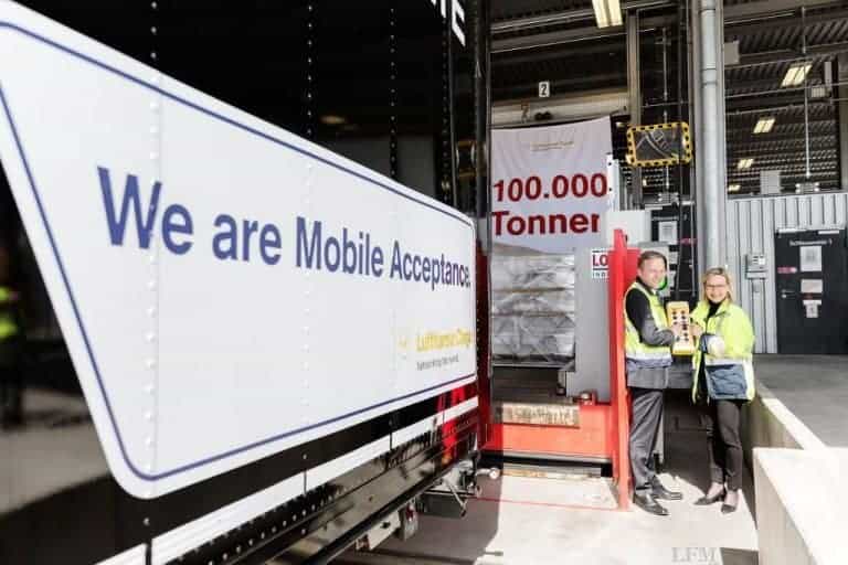 Meilenstein der Frachttonnen am Speedgate des Fraport