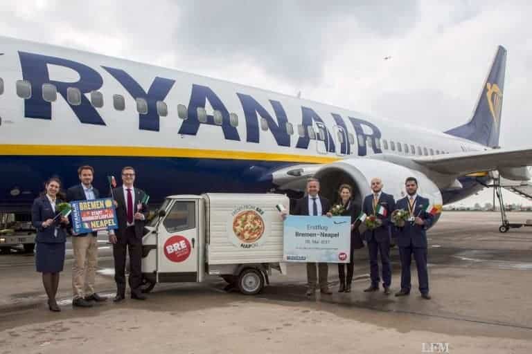 Hafen- und Vesuvstadt Neapel im Ryanair-Flugplan Bremen