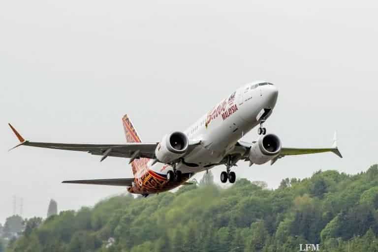 Boeing 737 MAX an erste Airline übergeben