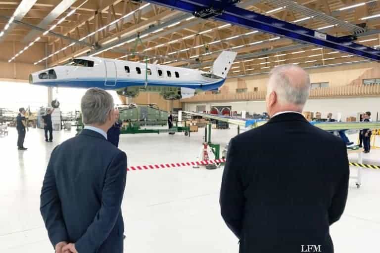 Wing mate in Stans für ersten Serien-Pilatus PC-24