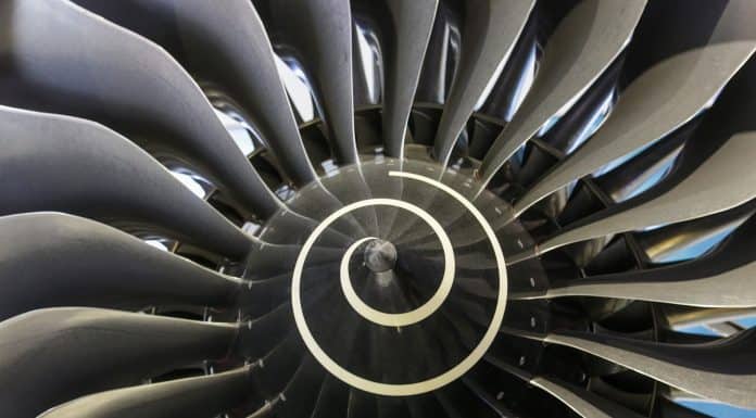 Alternative Flugkraftstoffe auf der ILA Rolls Royce Triebwerksturbine