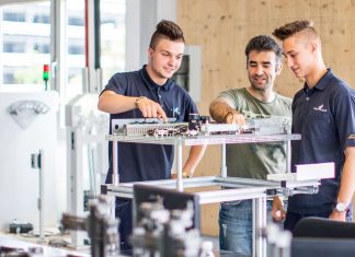 Flughafen Stuttgart lädt zur Ausbildungsmesse