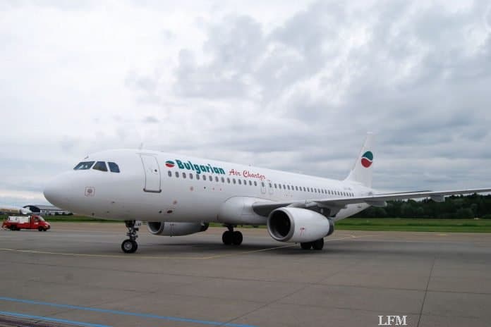 Bulgarian Air Charter fliegt mit A320 vom Bodensee
