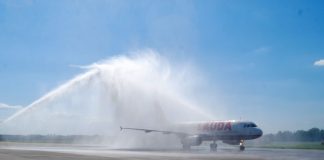 A320 von Laudamotion: Erstflug nach Friedrichshafen