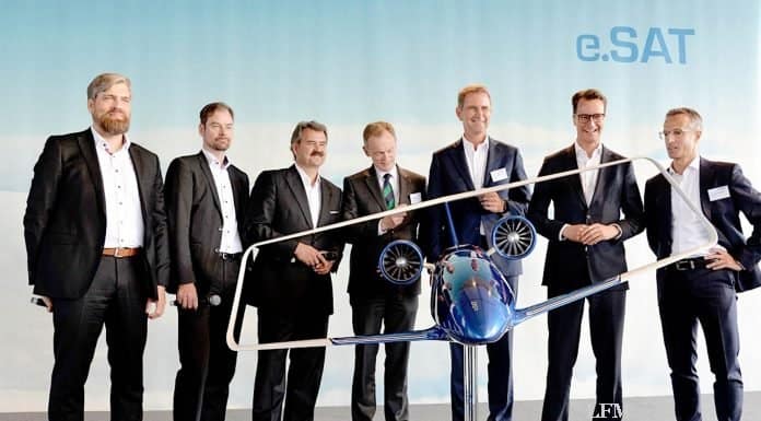 Air Taxi von e.SAT: 5-Personen-Flugtaxi mit MTU-Antrieb Air Taxi von e.SAT: 5-Personen-Flugtaxi mit MTU-Antrieb