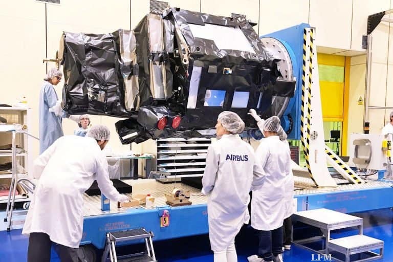 Erdbeobachtungssatellit SEOSAT/ Ingenio verlässt Madrid