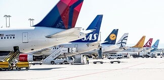 Flughafen Stuttgart: Vorfeld / Apron