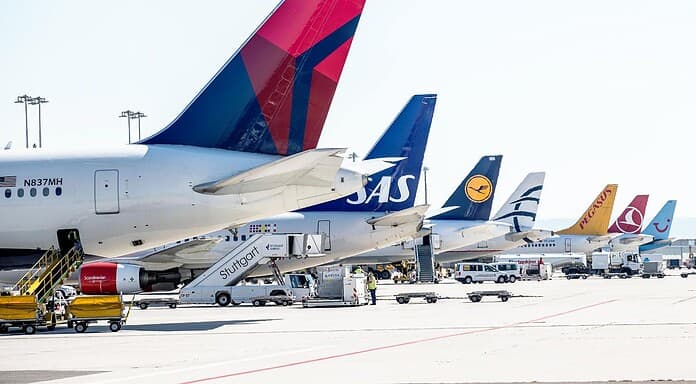 Flughafen Stuttgart: Vorfeld / Apron