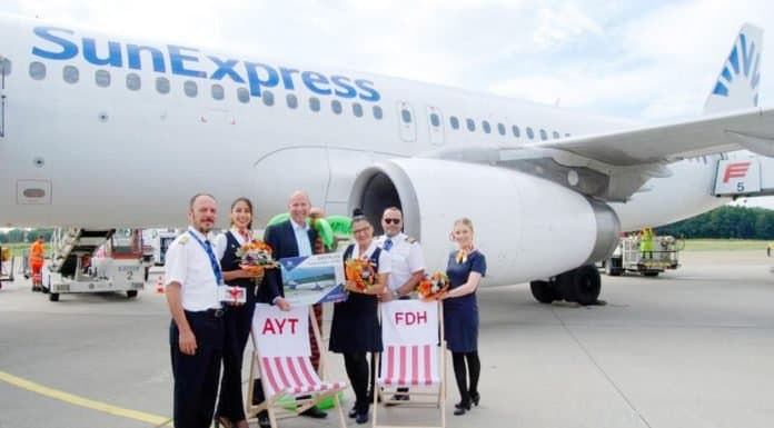 SunExpress A320 fliegt nach Antalya ab Friedrichshafen
