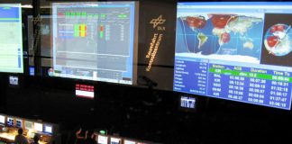 EDRS-Kontrollraum im GSOC: Das Deutsche Raumfahrtkontrollzentrum (GSOC) in Oberpfaffenhofen ist für die Steuerung der Nutzlasten in EDRS, die Kontrolle des Satelliten EDRS-C und den Betrieb der Empfangsstationen verantwortlich.