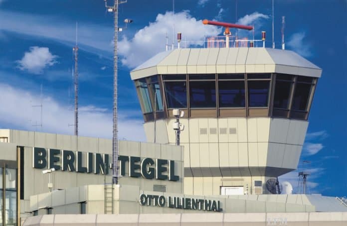 Tower Flughafen Berlin-Tegel