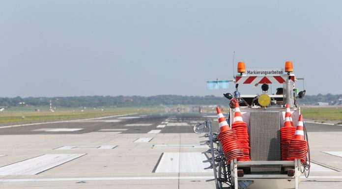 Hamburg Airport: Alle Pisten wieder freigegeben Hamburg Airport: Alle Start- und Landerichtungen nach Wartungsarbeiten an den Start- und Landebahnen 15/33 wieder freigegeben.