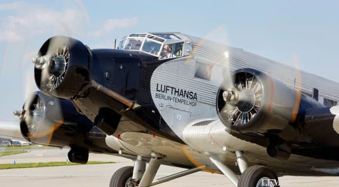 Junkers Ju 52 wird zerlegt in Deutschland eingelagert