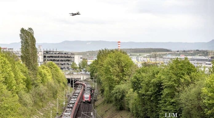 Autofreier Sonntag: Gratis ÖPNV zum Flughafen Stuttgart Autofreier Sonntag: Gratis ÖPNV zum Flughafen Stuttgart