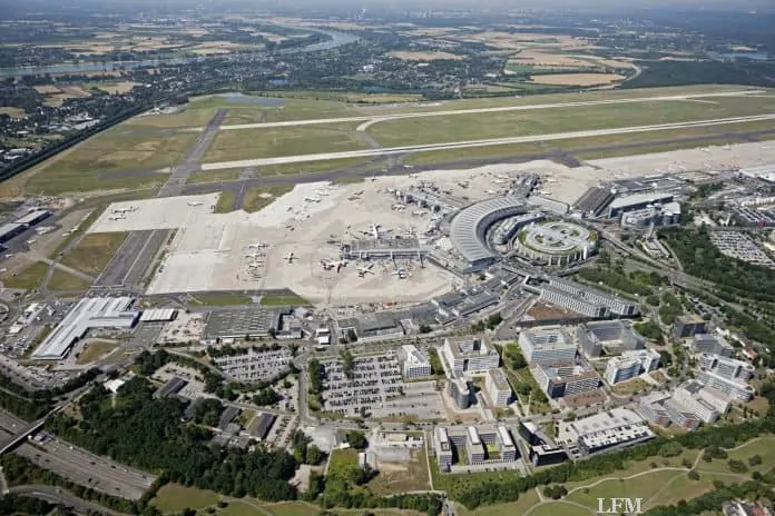 Flughafen Düsseldorf Luftaufnahme