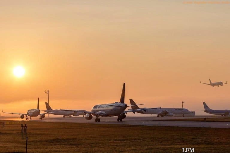 Lufthansa, Ryanair, Easyjet und Condor: Weniger Flüge