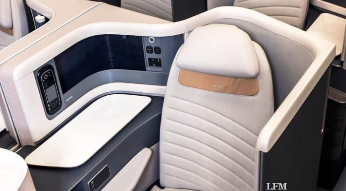 Flugzeugsitze: Die Enwicklung von 1979 bis heute RECARO Flugzeugsitz Modell CL6710NG