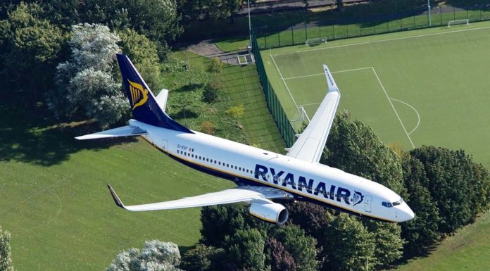 Ryanair fliegt mit 67g CO2 pro Personenkilometer Ryanair fliegt mit 67g CO2 pro Personenkilometer