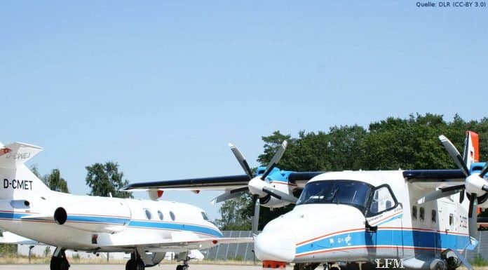 Testflüge: Sensoren ersetzen das Auge der Piloten Falcon D-CMET und die Do228 D-CODE: DLR Forschungsflugzeuge Dornier DO228 D-CODE und Dassault Falcon 20E D-CMET vor dem Flugeinsatz für das Projekt ProSA-n. Beide Flugzeuge sind startbereit und mit den Messanlagen ausgerüstet. Die DO-228 trägt die Versuchssensorik für Sense & Avoid