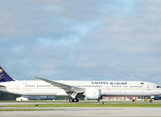 Saudi Arabian Airlines fliegt erstmals Boeing 787-10 Dreamliner