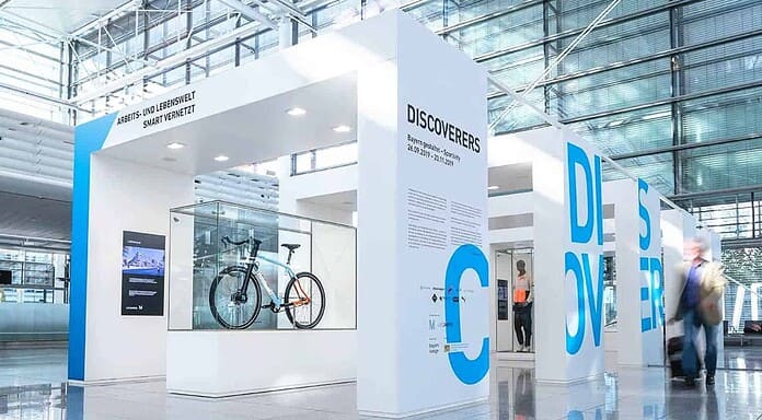 Flughafen München: Passagierekord und „Discoverers“ "Discoverers": Fitness- und Gesundheitsausstellung am Flughafen München