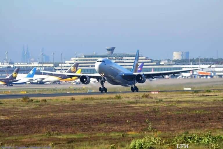 Köln/Bonn Airport: Die portugiesische Insel Porto Santo bleibt Charter-Direktziel von OLIMAR