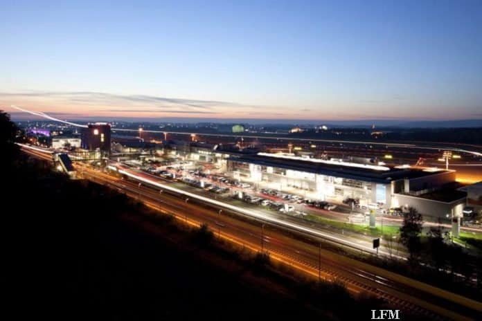 Flughafen Friedrichshafen bekommt ILS-Vermessung