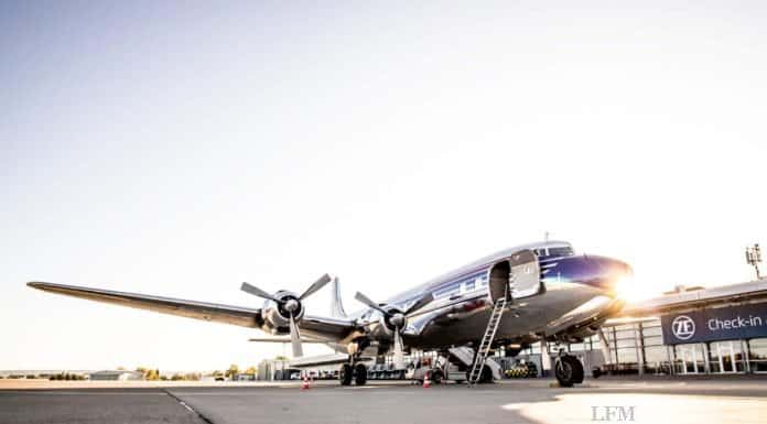 Douglas DC-6 zu Besuch am Flughafen Friedrichshafen Douglas DC-6 zu Besuch am Flughafen Firiedrichshafen