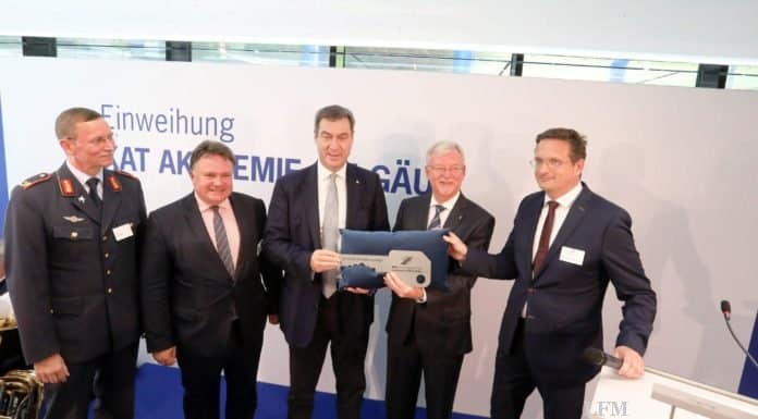 DFS: Militärische Fluglotsen-Ausbildung in Kaufbeuren