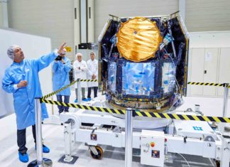 Teleskop für Exoplaneten: CHEOPS beim Start-Test