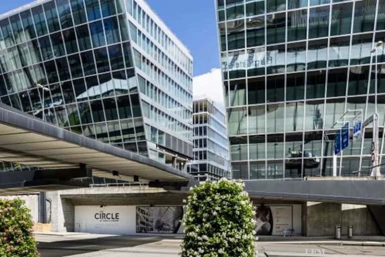 SAP Schweiz zieht zum Flughafen Zürich