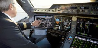 Airbus A350 XWB mit Touchscreen und Glas-Cockpit