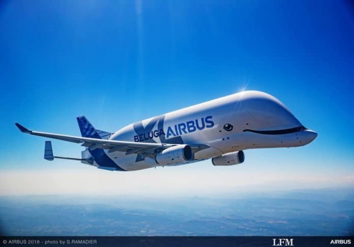 Airbus setzt ersten Riesentransporter BelugaXL ein