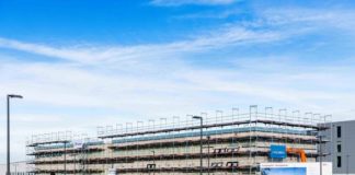 Flughafen BER: Richtfest für das neue Dienstgebäude der Bundespolizei