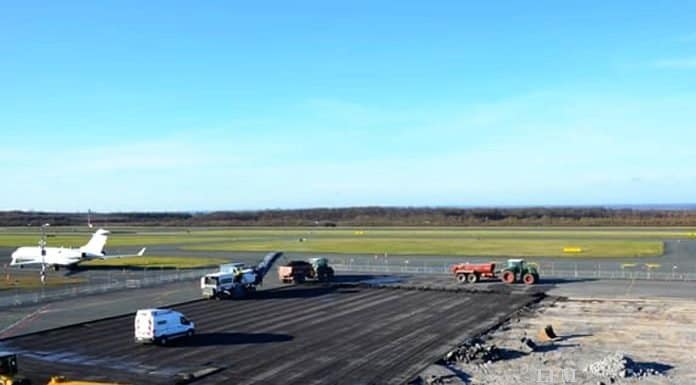 Bau am PAD: Flugzeuge am Vorfeld neu positioniert Bau am PAD: Flugzeuge am Vorfeld neu positioniert
