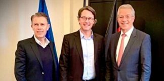 Ralph Beisel, Bundesverkehrsminister Andreas Scheuer und Dr. Ste­fan Schulte, Präsident des Flughafenverbandes (v. l.)