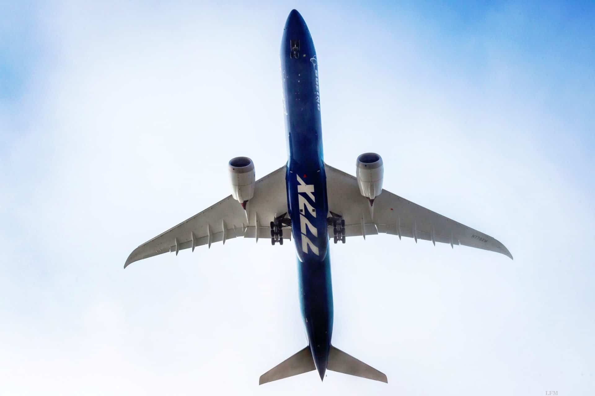 Boeing 777X beim Erstflug: 777-9 über Washington