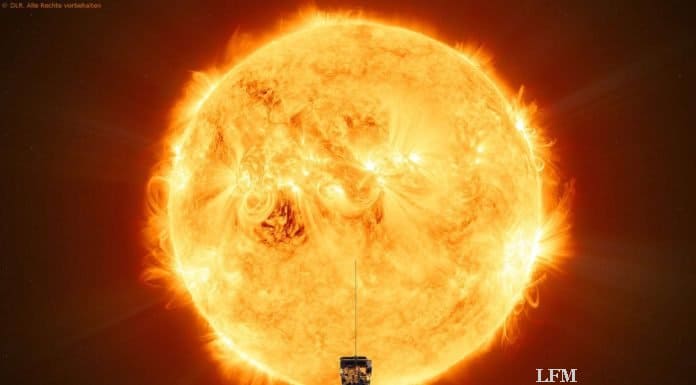 Solar Orbiter per Umwege in Richtung Sonne gestartet Künstlerische Darstellung der Sonde auf ihrem solaren Zielorbit: Die Sonde Solar Orbiter soll die Heliosphäre erkunden. Mindestens sieben Jahre lang soll die Sonde die Sonne auf einer elliptischen Bahn umrunden und auch Detailaufnahmen von deren Polarregionen liefern.