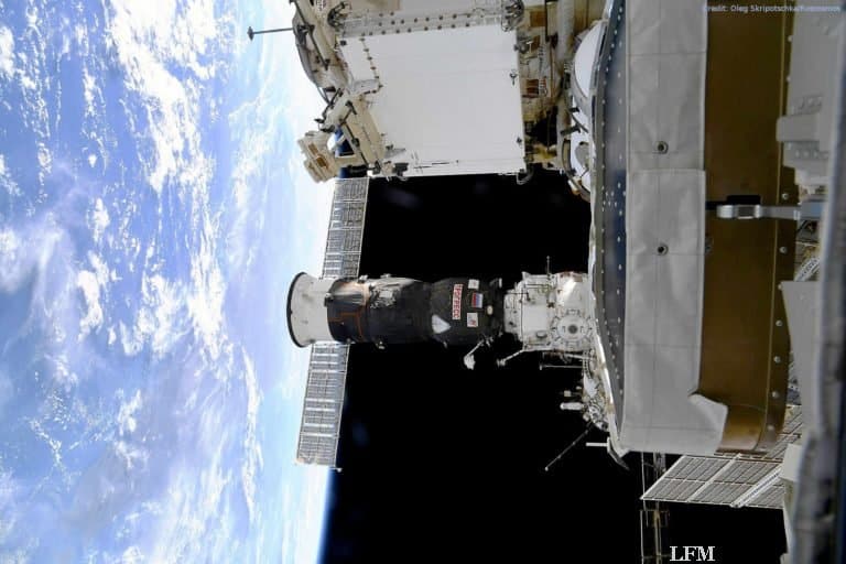 Progress-MS-13-Frachter am russischen Segment der ISS
