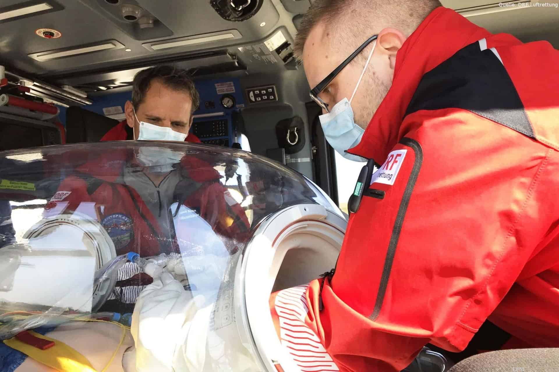 DRF Intensivtransporthubschrauber mit