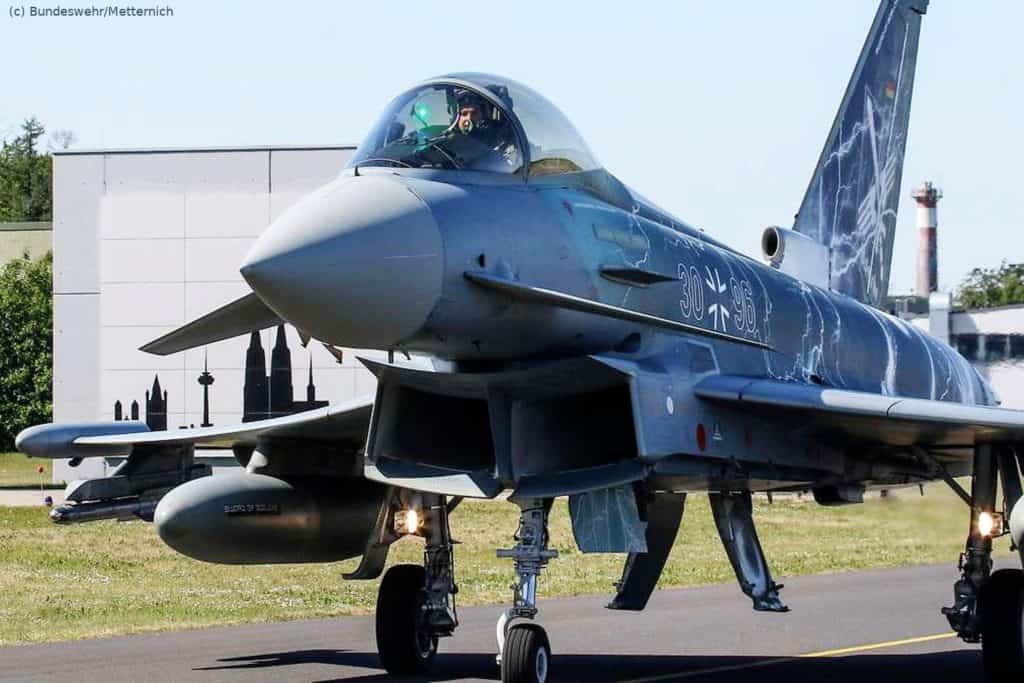 Eurofighter fliegt mit Sonderfolierung "Sword of Boelcke"