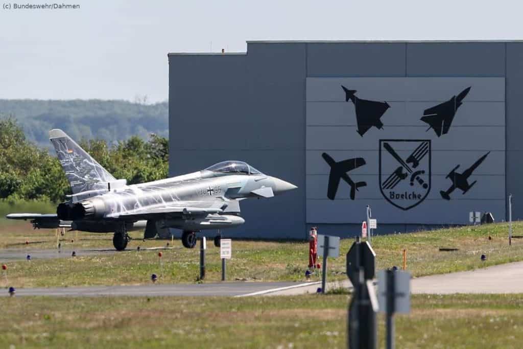 Eurofighter fliegt mit Sonderfolierung "Sword of Boelcke"